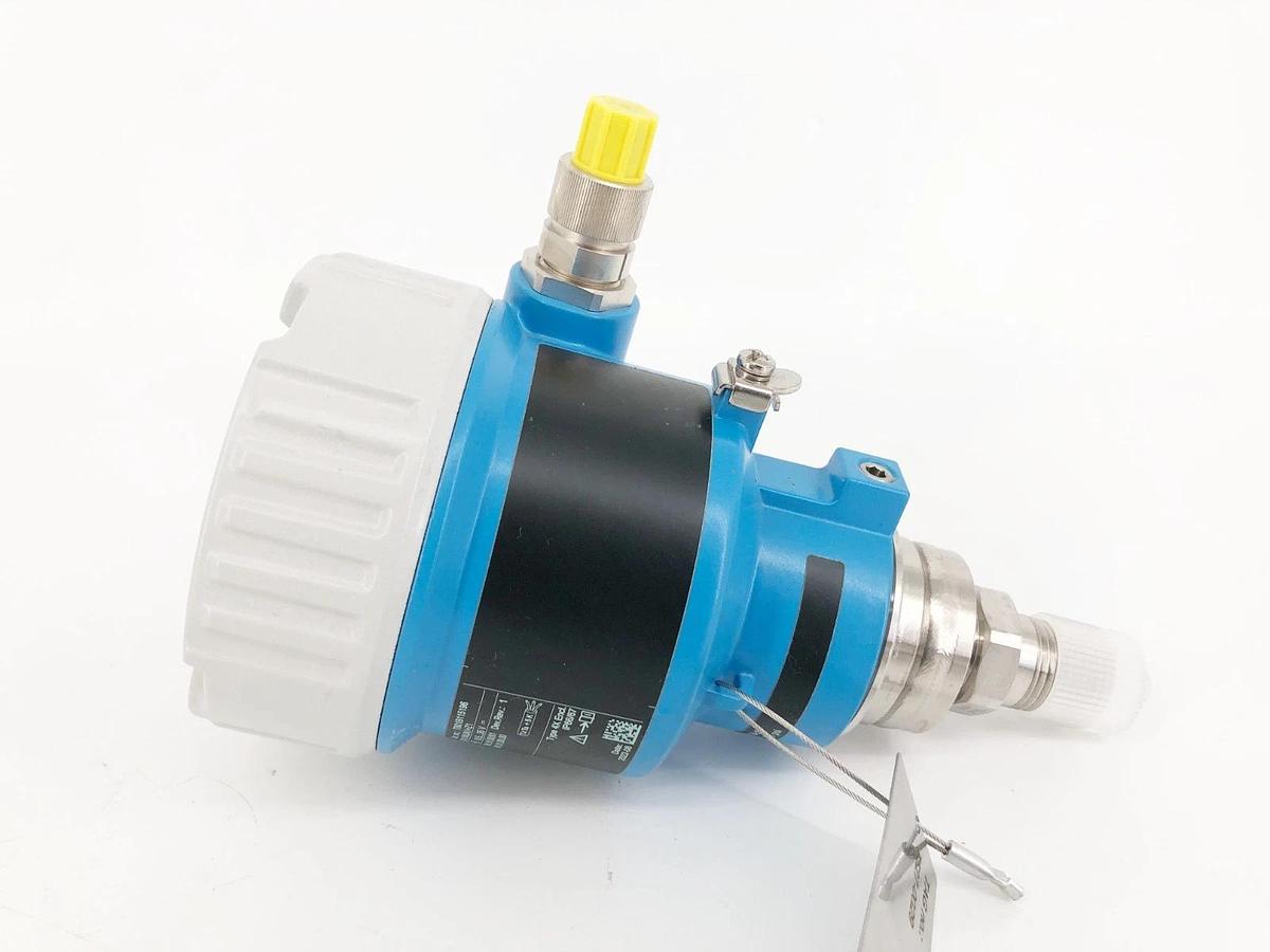 New Endress + Hauser PMP51B-1LPN3/0 Pressure Transmitter CERABAR 71409428