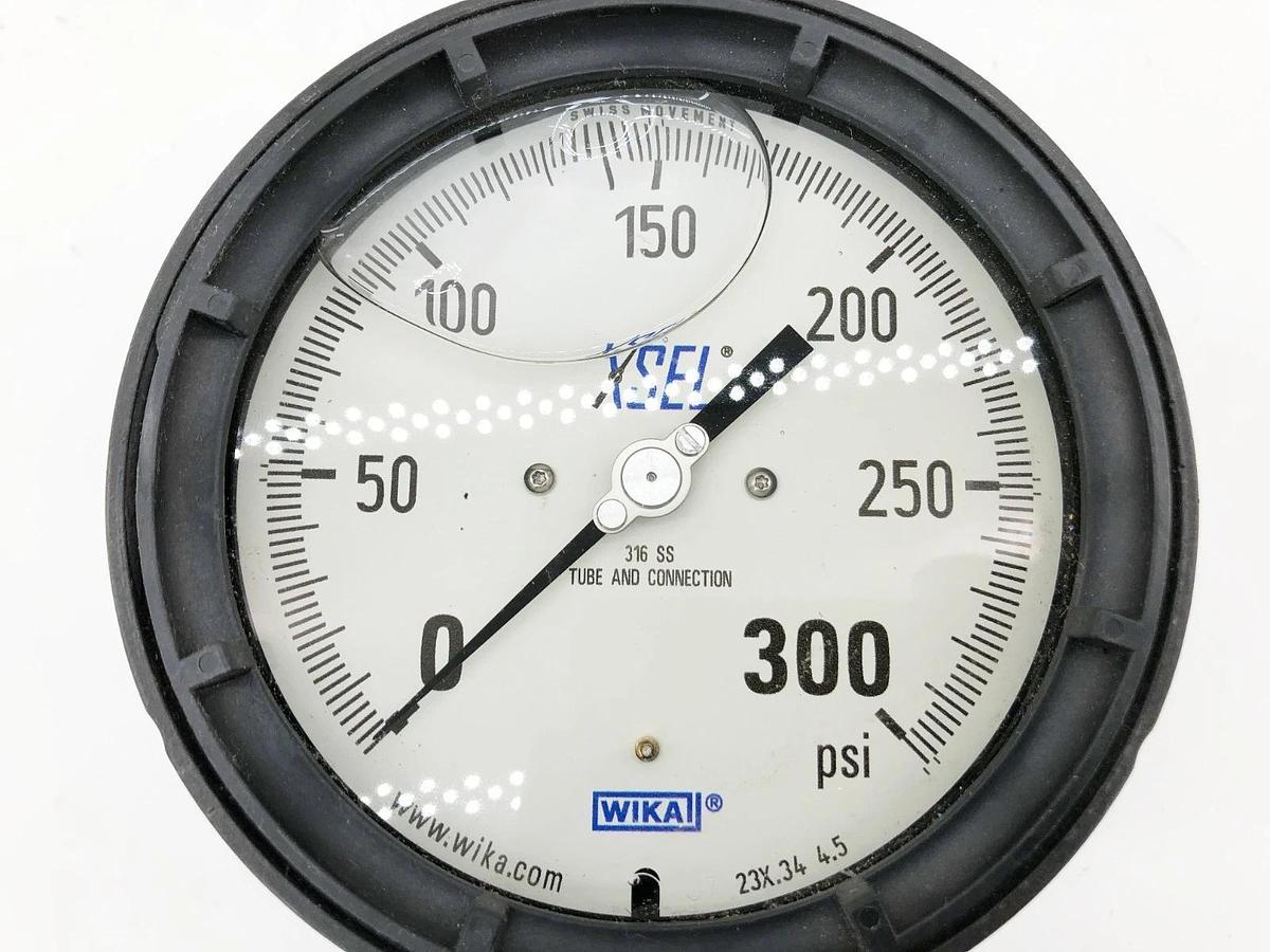 New Wika 9834049 Glycerin Gauge 300 PSI 1/2" NPT 233.34 4.5" - No Box