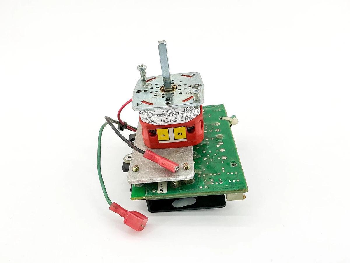 New OEM Controls RS10T6585 Controller 600V 3PH 10HP 6A - missing handle