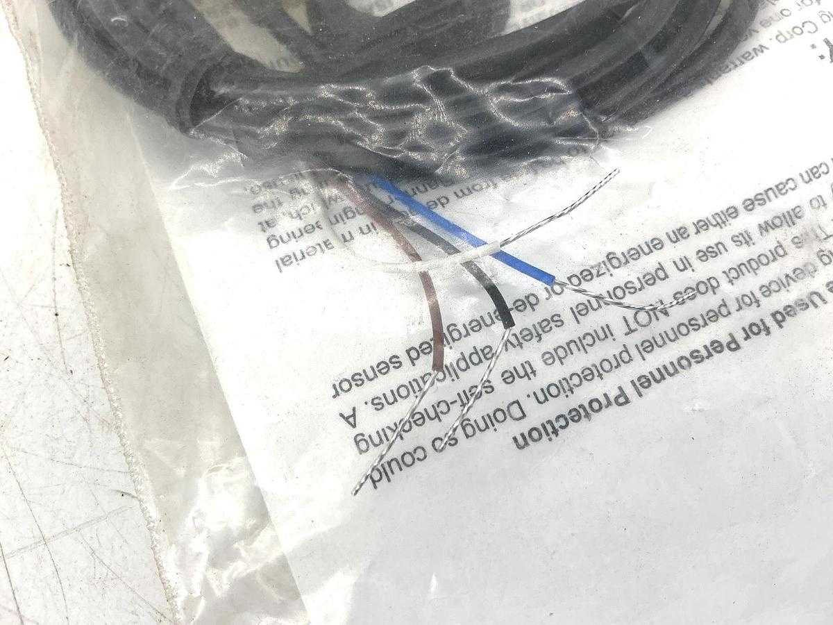 New Banner Engineering QS18VP6R Photoelectric Sensor 4-Wire 10-30VDC 61624