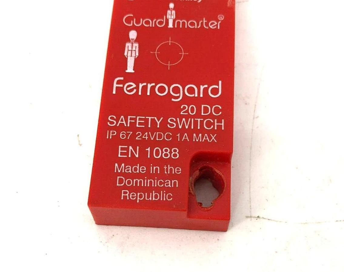 Used Allen Bradley 440N-G02090  Ser. B Ferrogard Safety Switch 24VDC