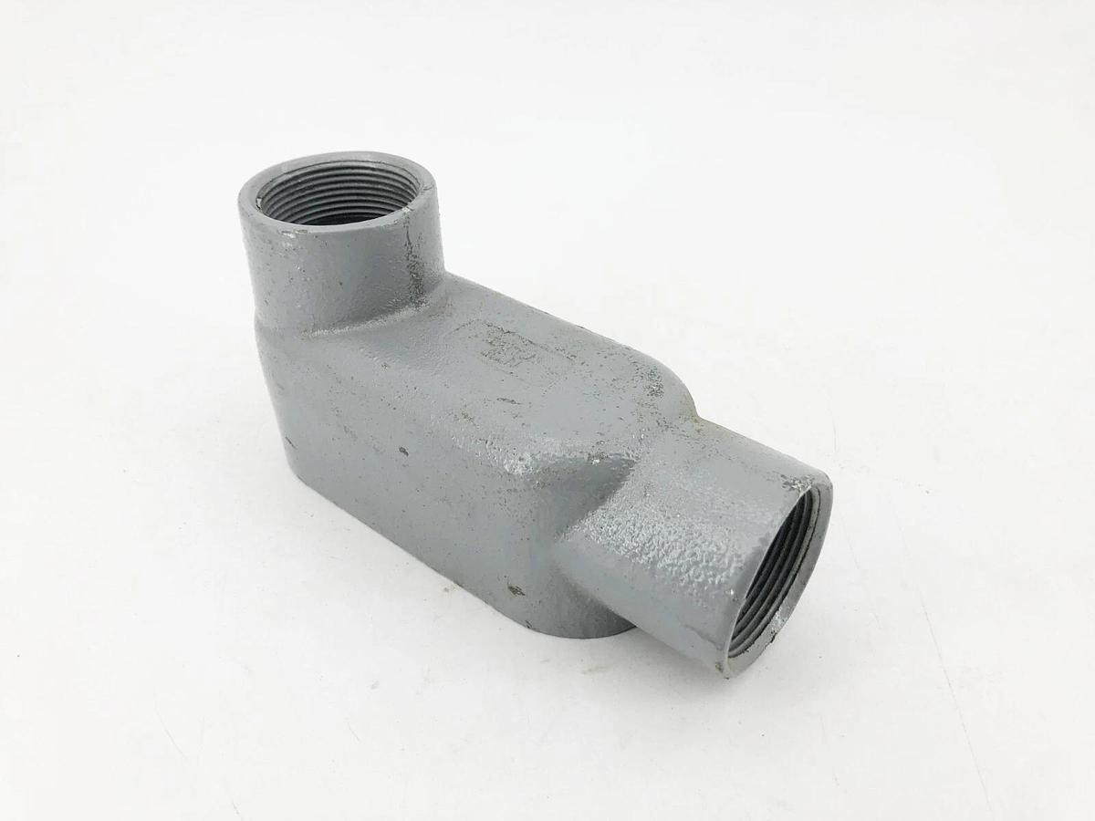 Lot of 2 New Killark LB57 1-1/2" Conduit Outlet Bodies Iron