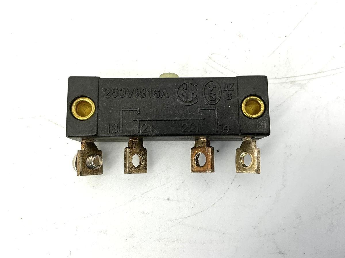 Used Euchner ES502 Switch Disconnect 16AMP 250VAC MISSING CONTACTS
