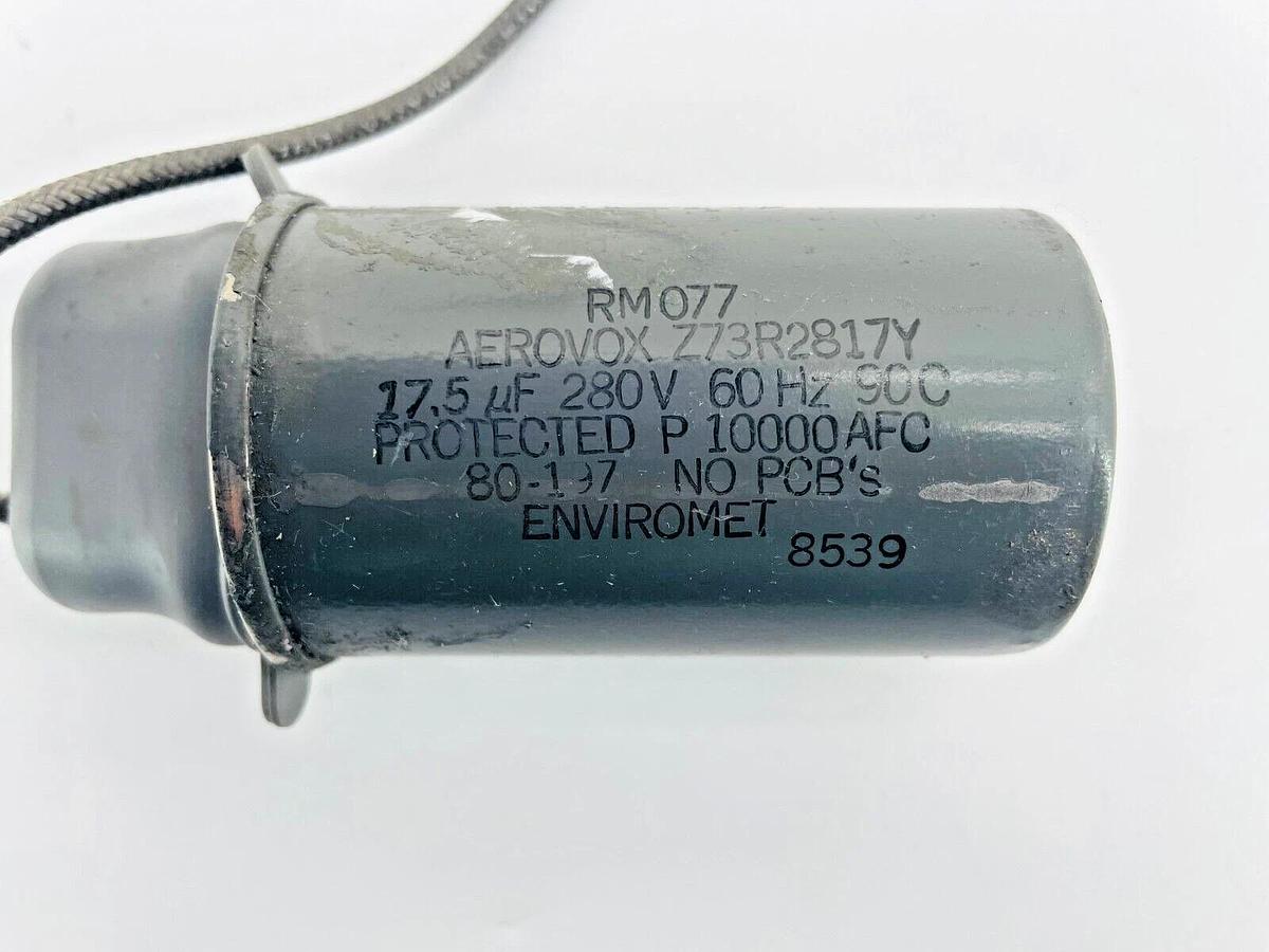 Used Aerovox Z73R2817Y Capacitor 17.5uF 280V 60Hz 90C RM077