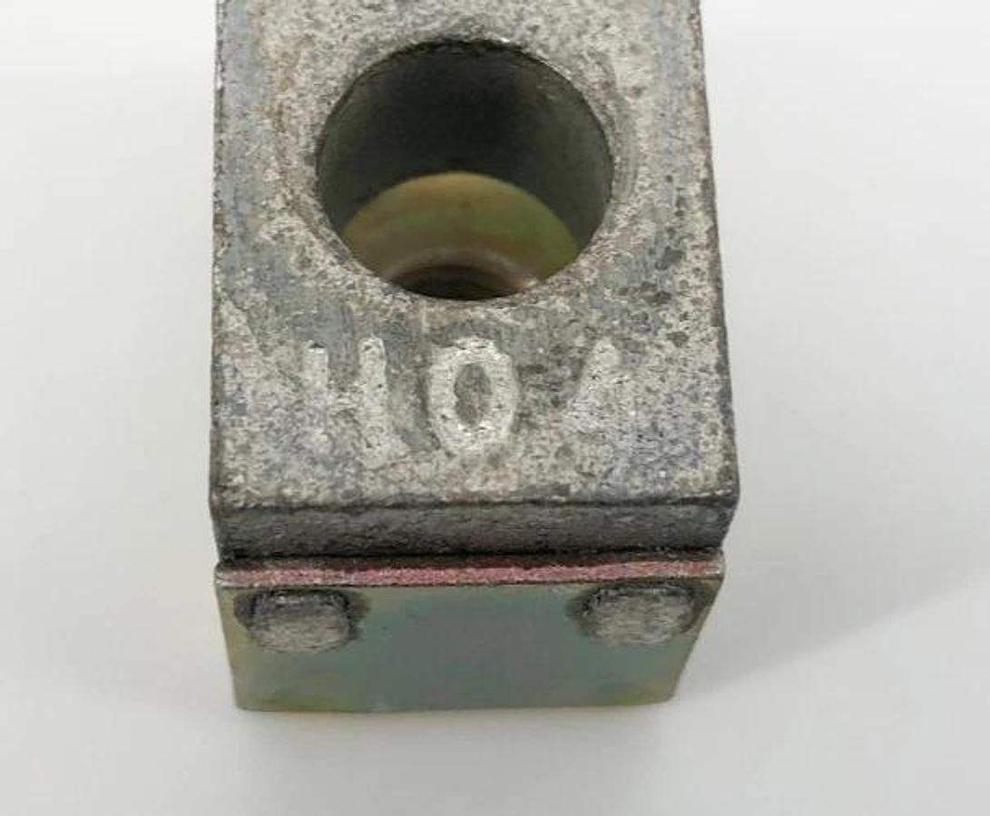 Used Lot of 6 H04 Circuit Breaker Lugs