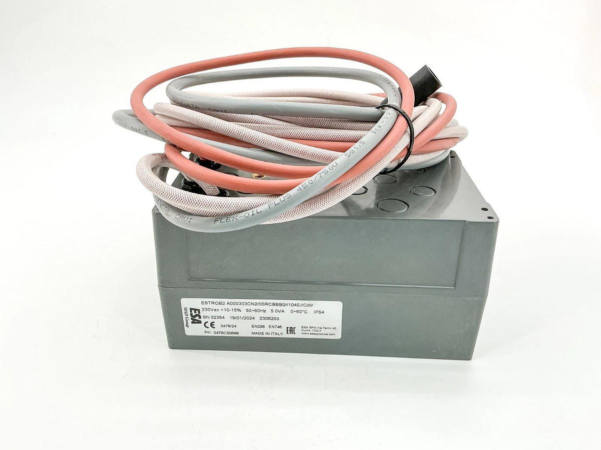 NEW ESA ESTROB2-A000303CN2/00RCBBB0 104E C Burner Control Unit 0476CS0898