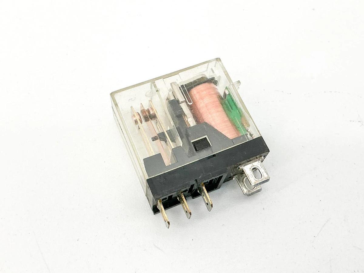New Lot of 3 Omron G2R-1-SN Relay 24V 10A - No Box