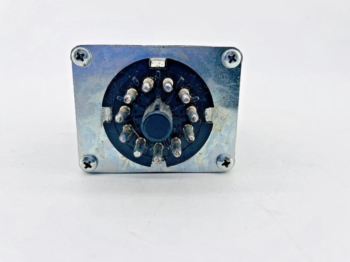 New PS Syracuse Electronics DDR-33305 Timing Relay 15 SEC 115VAC 11 Pin