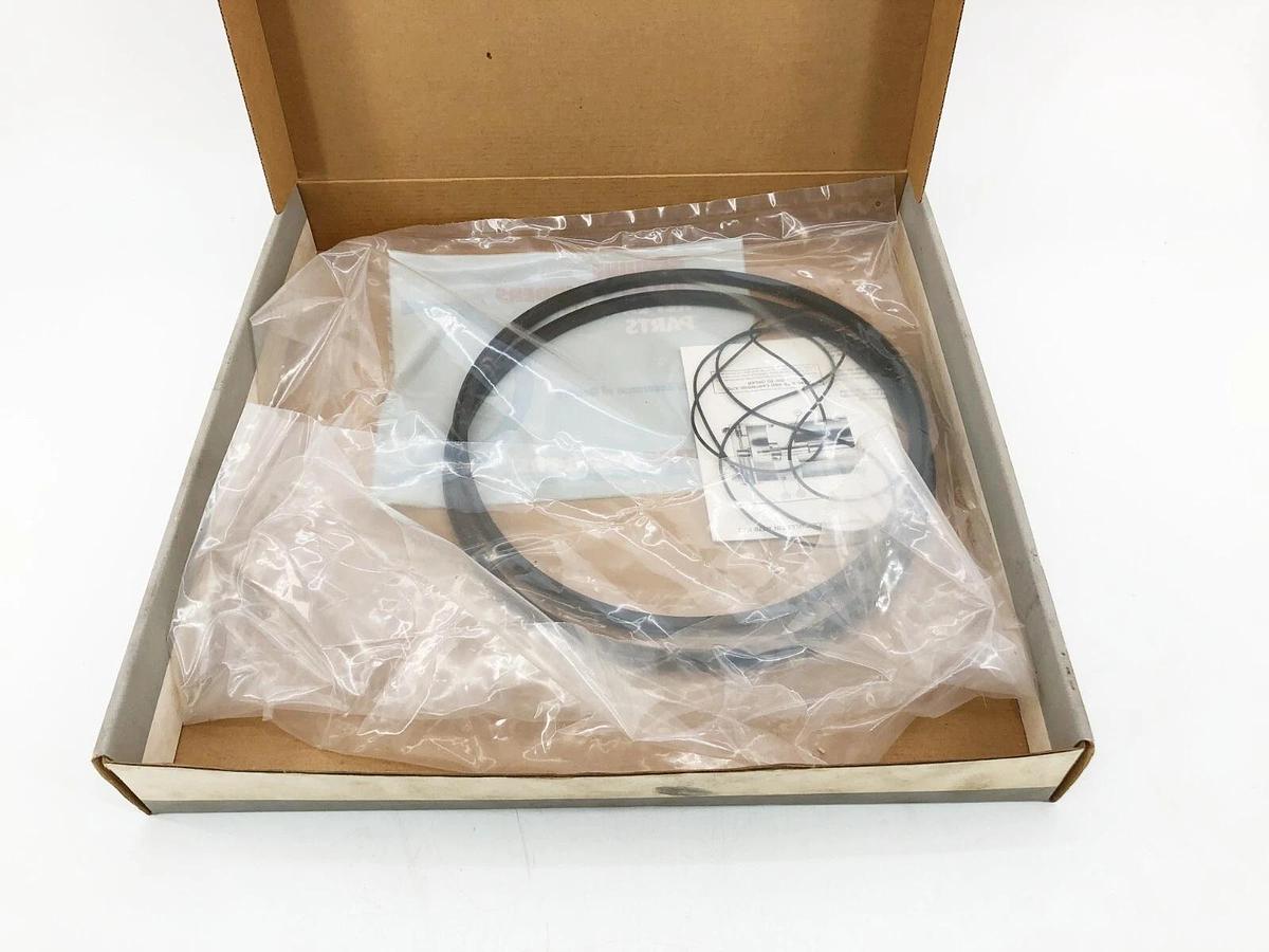 New Atlas Cylinders 7B00S100S 10" Piston Seal Kit (Incomplete Kit)