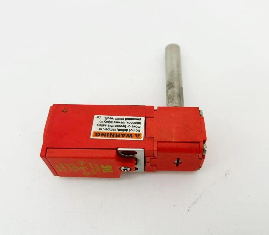 New Omron Sti HP2007 Safety Switch, 44522-1020