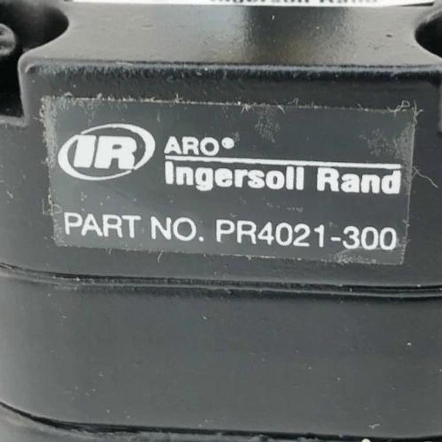 New Ingersoll-Rand PR4021-300 Precision Regulator 1/4" NPT 150psi 3NA78