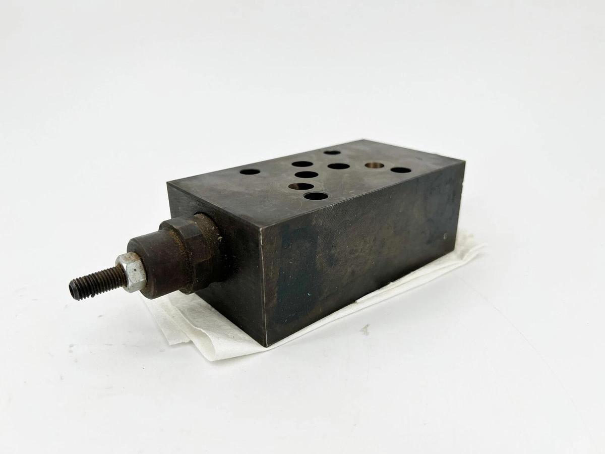 Used Summa SVN1-867332 Flow Control Valve 4570PSI 315BAR