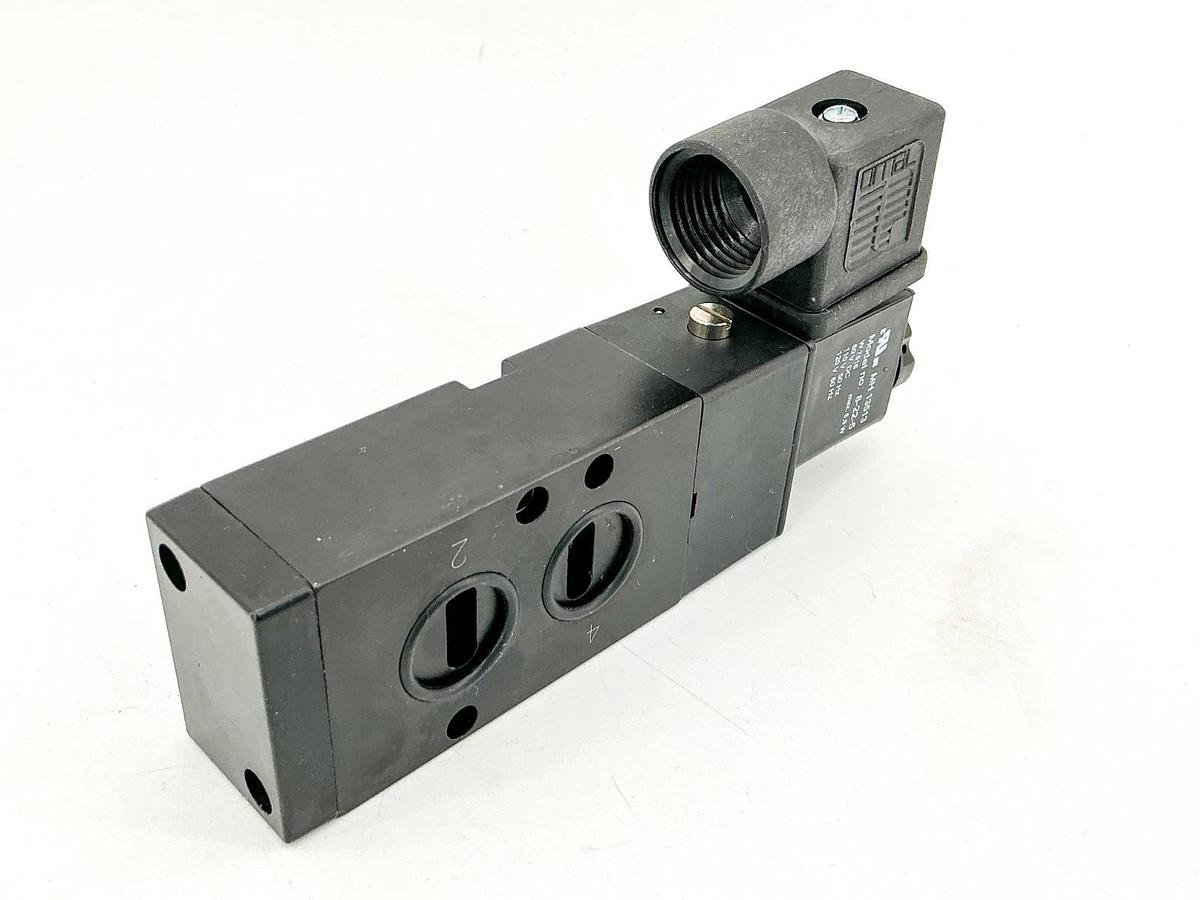 New Max-Air SV61-120A-5-STD Solenoid Valve 30-120PSI 2-8Bar 120Vac 029742