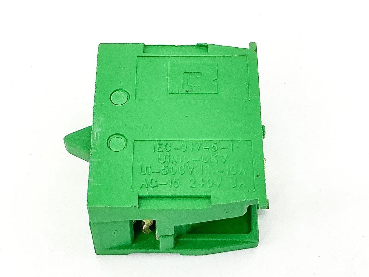 New Lot of 2 DMC RB2-BE-101B Contact Block 240V 10A - No Box