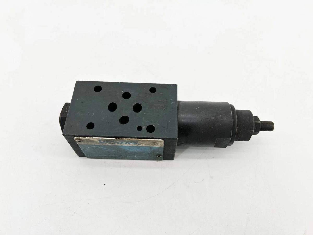 Used Vickers DGMX2-3-PP-CW-S-40 Pressure Reducing Valce Overlapped 140Bar 2000PSI