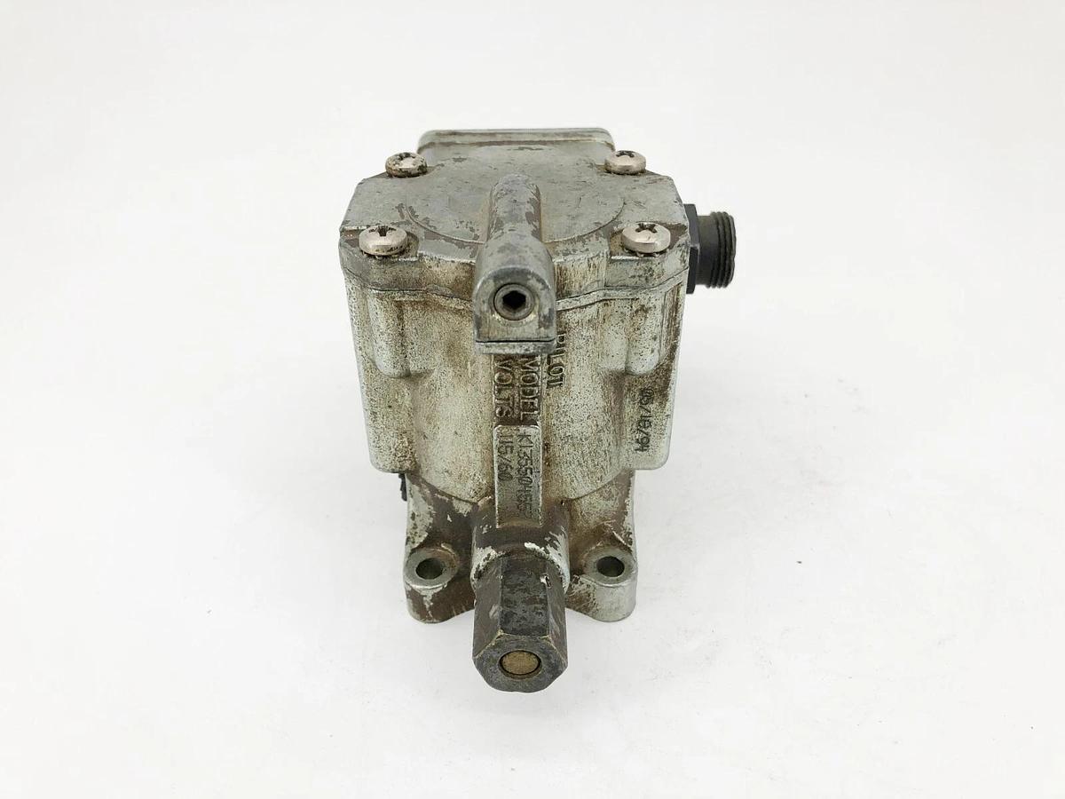 Used Parker K135504553 Remote Operated Pilot Valve 115V 60Hz