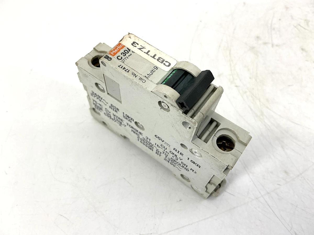 Used Merlin Gerin 17417 Miniature Circuit Breaker 1-Pole 30A 277VAC 50/60HZ