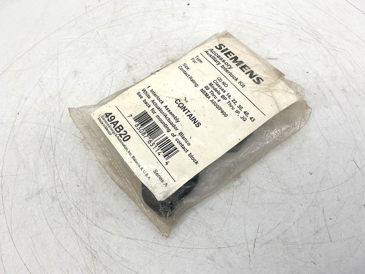 New Siemens 49AB20 Auxiliary Interlock Kit Actuator Type: 2NO Size: 00 Thru 4