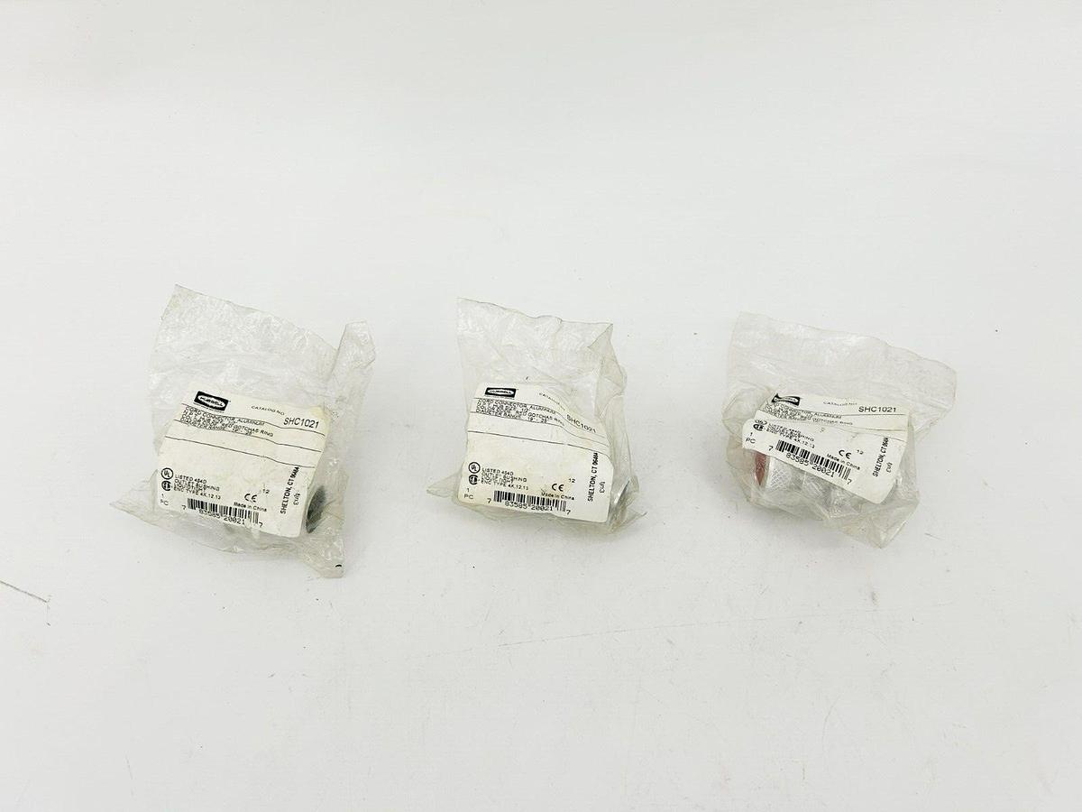 Lot of 3 New Hubbell SHC1021 Liquid Tight Connectors 1/2" Aluminum