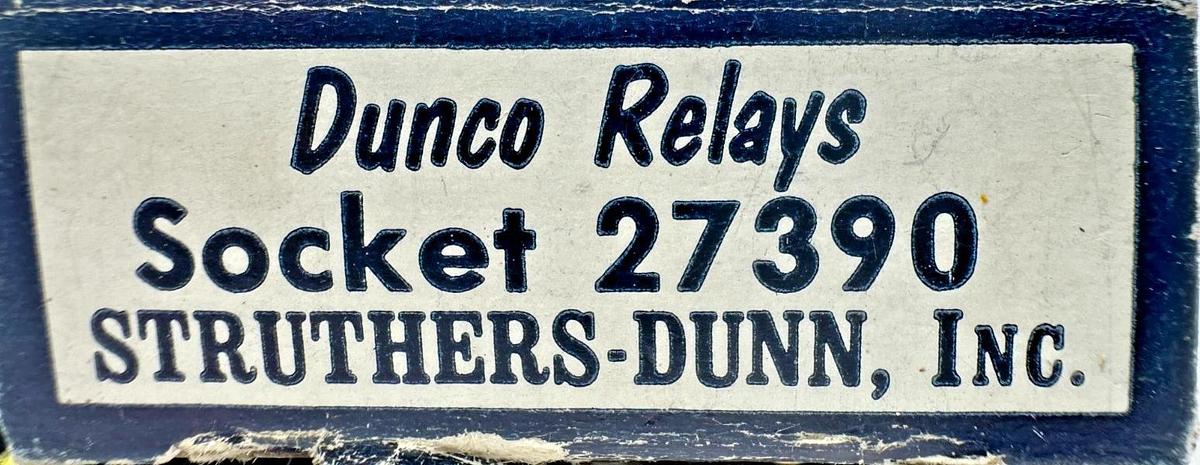 Lot of 2 New Struthers-Dunn 27390 Dunco Relay Socket 12 Pin