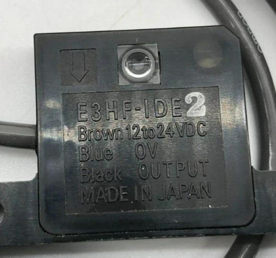New Omron E3HF-IDE2 Photoelectric Sensor 12-24VDC