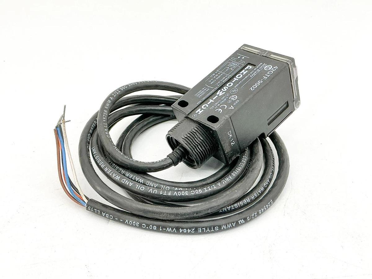 New Allen Bradley 42GTF-9002 Photoswitch Sensor 264VAC 2A Ser.A - No Box