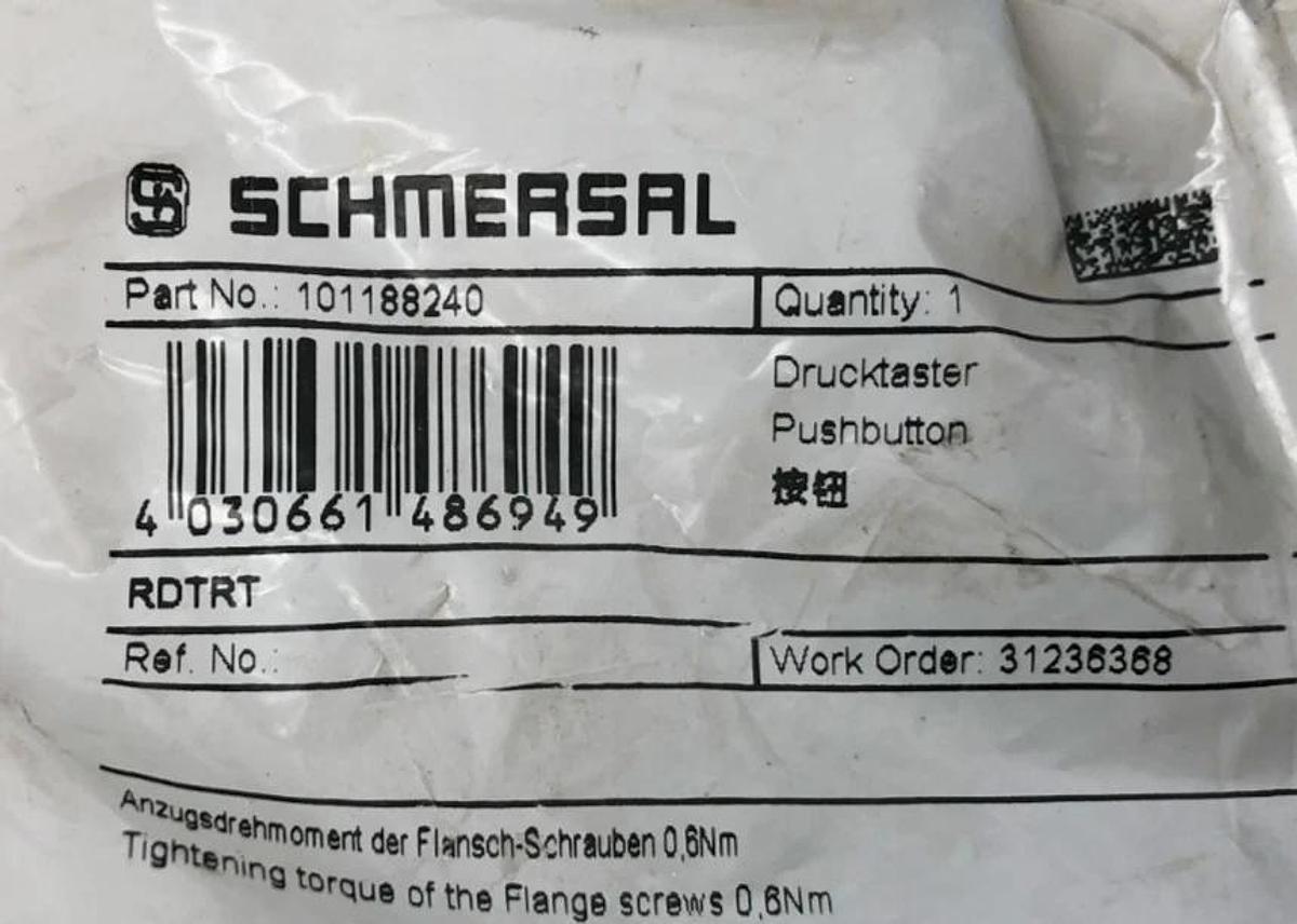 New Schmersal RDTRT Red Pushbutton 101188240 - No Box