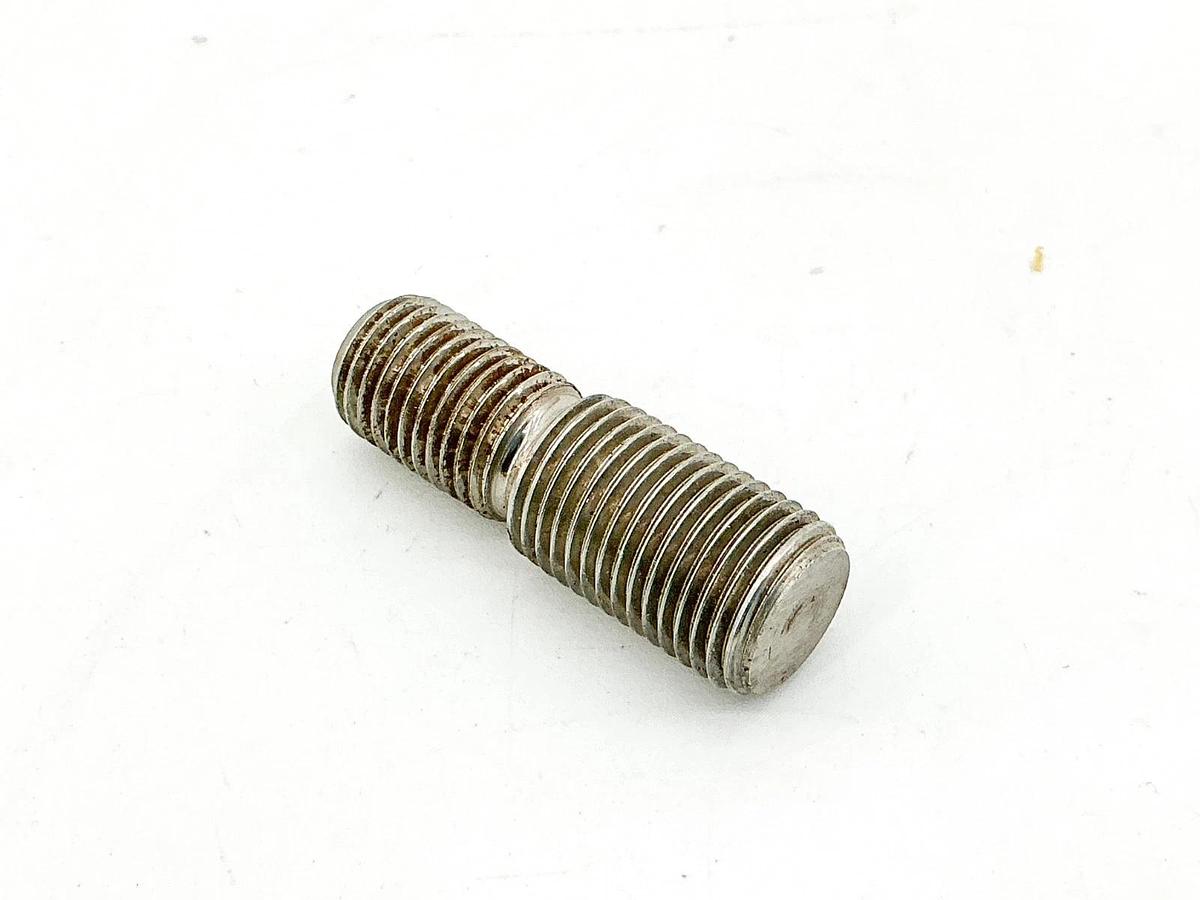 New Parker L071810040 Stud Kit Style 8 1/2 -20
