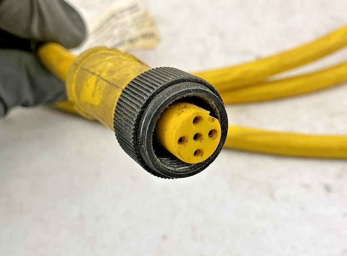 Used Allen Bradley 1485R-P3R5-C Ser A DeviceNet Female Cable 5-Pin 3A 24VDC