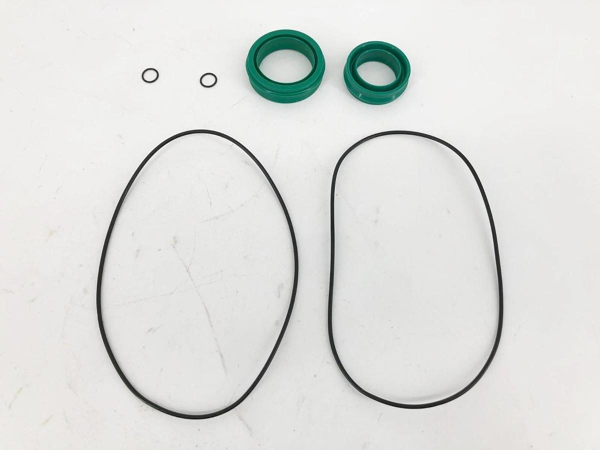 New Coperion 0262467 Sealing Set for Cylinder R-125/32-WZKN
