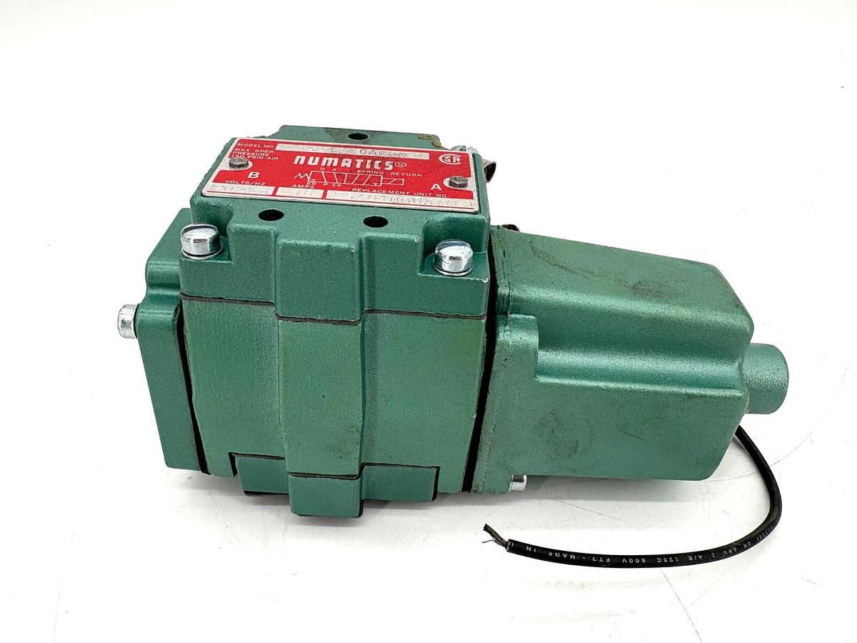 New Numatics 12SAD4-0A00030 Solenoid Valve 120V 12SAD400OA00030 - No Box