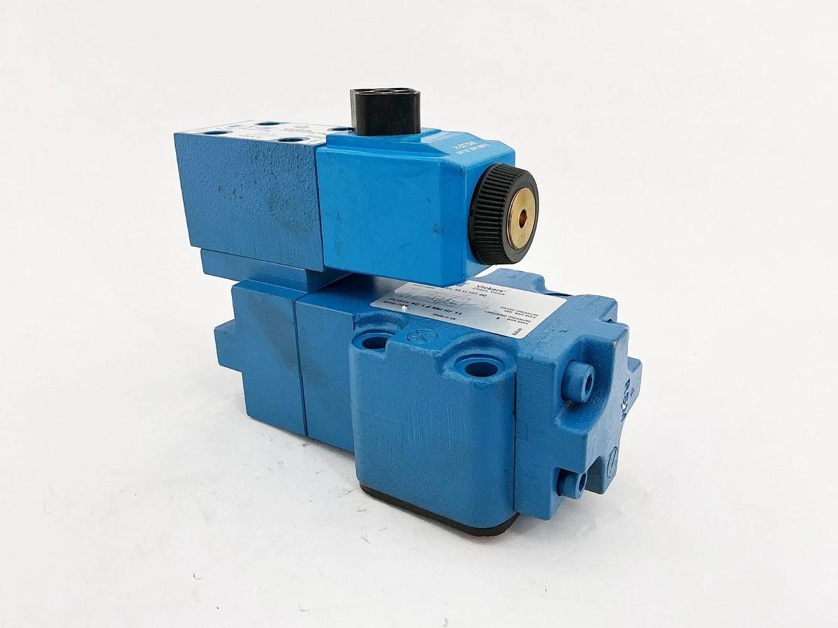 New Eaton PCG5V-6C-1-E-MU-H7-11 Valve 350Bar 24VDC DG4V-3-2AL-M-U-H7-60