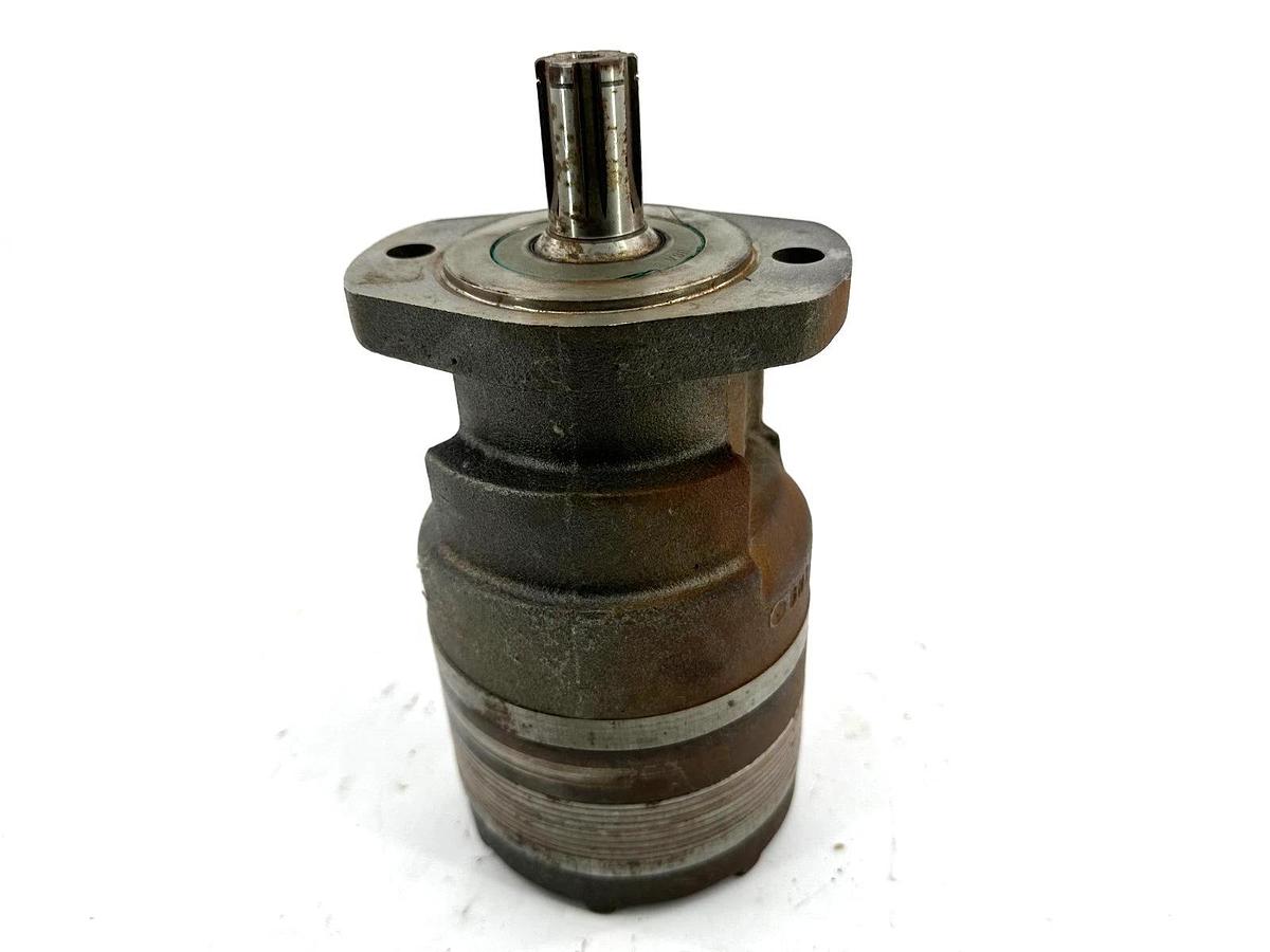 New Ross TORQMOTOR MB120601AAAB Hydraulic Motor 0.99" OD - No Box