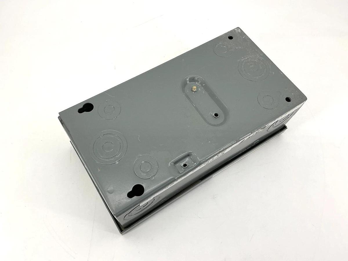 New Square D QO2-4L70S Ser G2 QO Load Center 1PH 2W 240V 50/60HZ