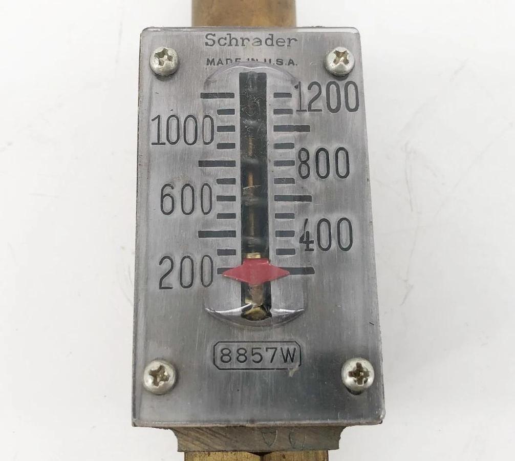 New Schrader 8857W Hydraulic Gauge Range 200-1200 PSIG - No Box