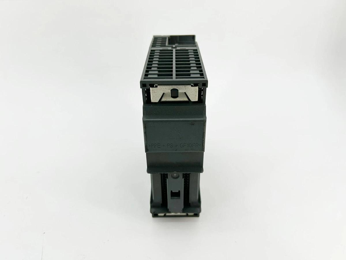 New Radwell Substitute 6ES7332-5HD01-0AB0-SUB Analog Output Module, SM 332