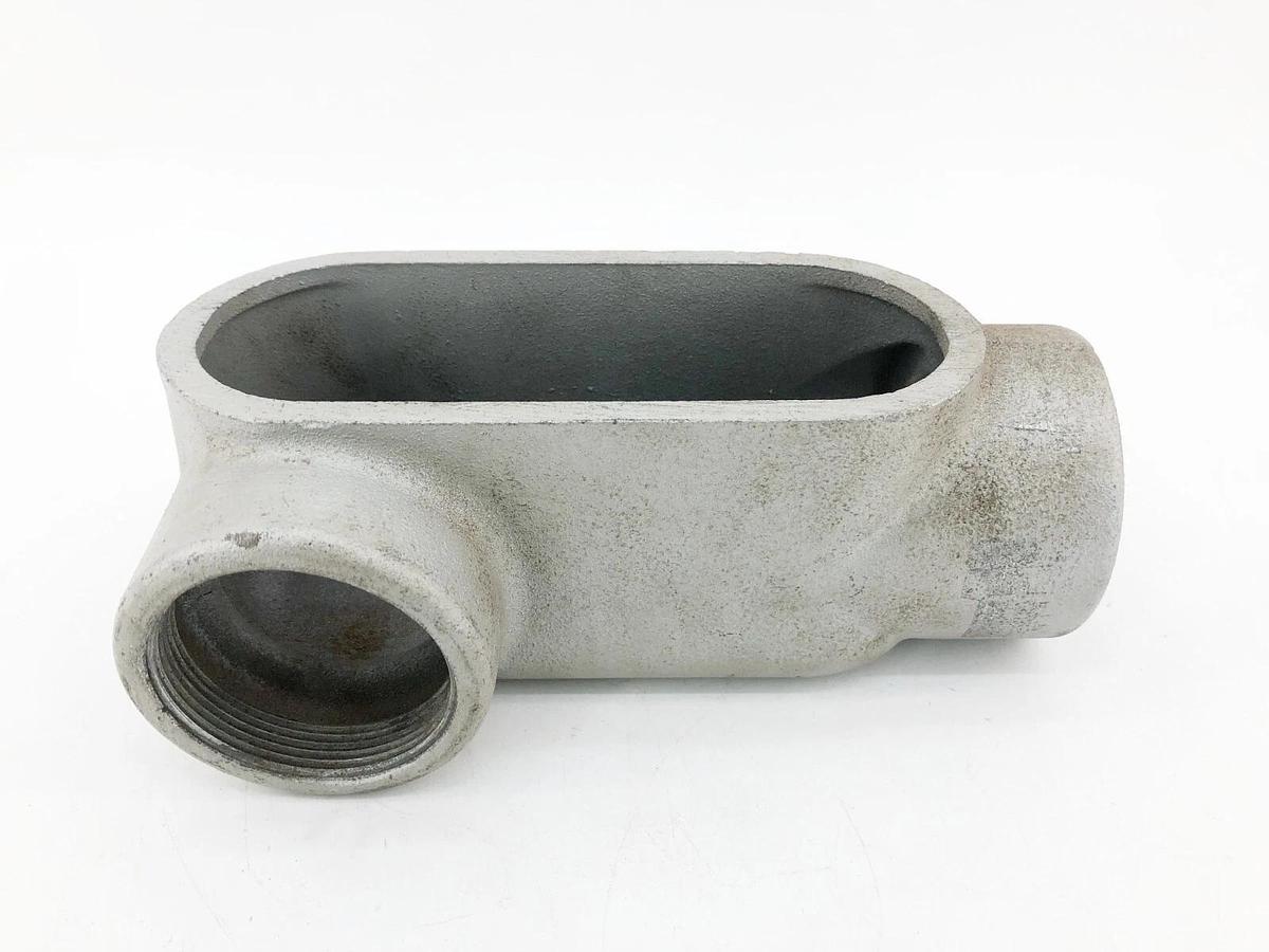 New O-Z/Gedney LR67 Conduit Outlet Body 2" Form 7