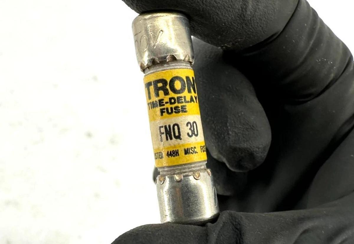 Lot of 4 New Bussmann Tron FNQ 30 Time-Delay Fuse 30A 500V