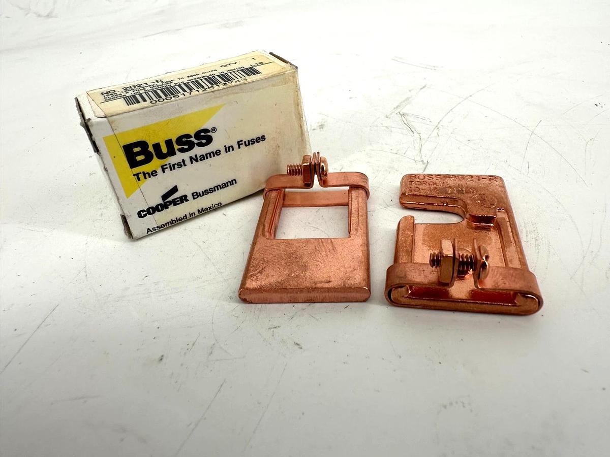 New Bussmann 2621-R Fuse Reducer Class R 100A 250V 2621-R