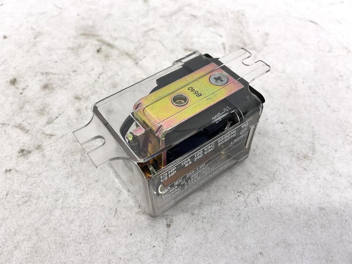 New Allen Bradley 700-HD33A1 Ser A Relay 11-Pin 10A 120VAC 50/60HZ - No Box