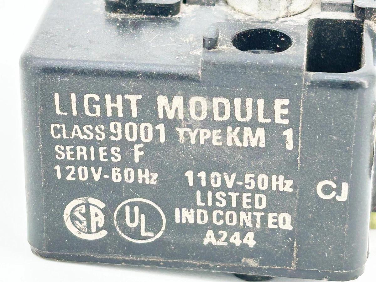 Used Square D 9001KM1 Light Module Control and Signaling Unit Block 30MM 120V