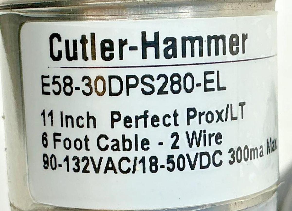 New Eaton Cutler-Hammer E58-30DPS280-EL Ser A2 Photoelectric Sensor 132VAC 50VDC