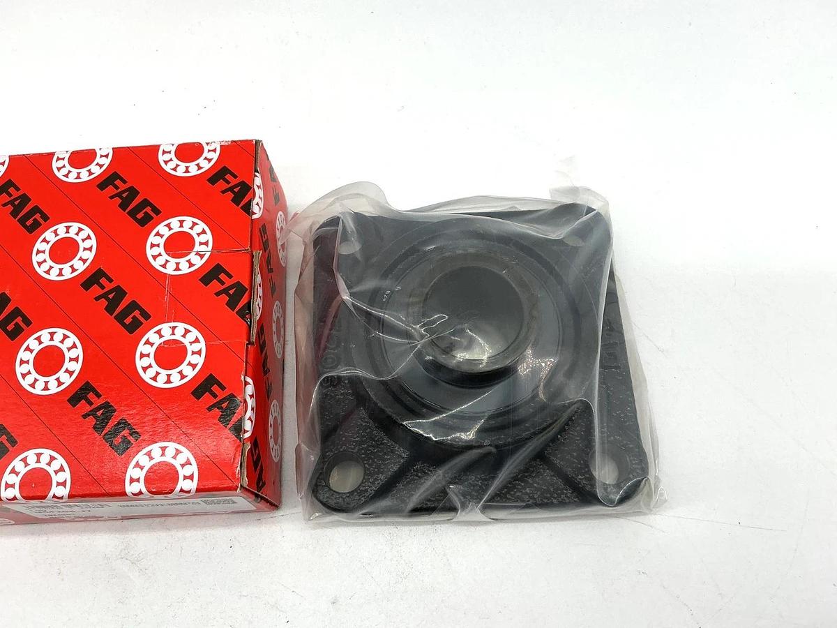New FAG UCF206-J7 Ball Bearing 4-Bolt Flange Unit 30mm ID