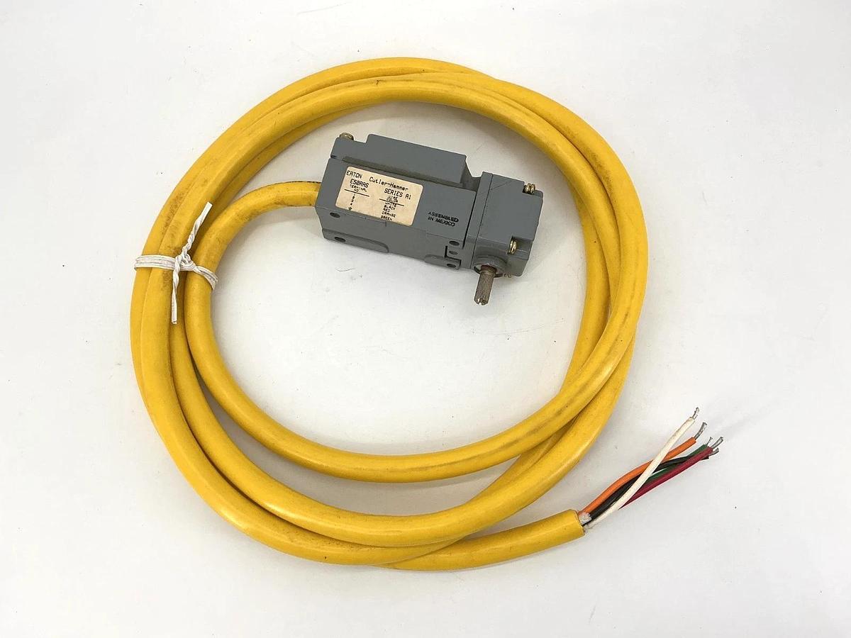 New Eaton Cutler-Hammer E50RAS Limit Switch with 8ft Cable