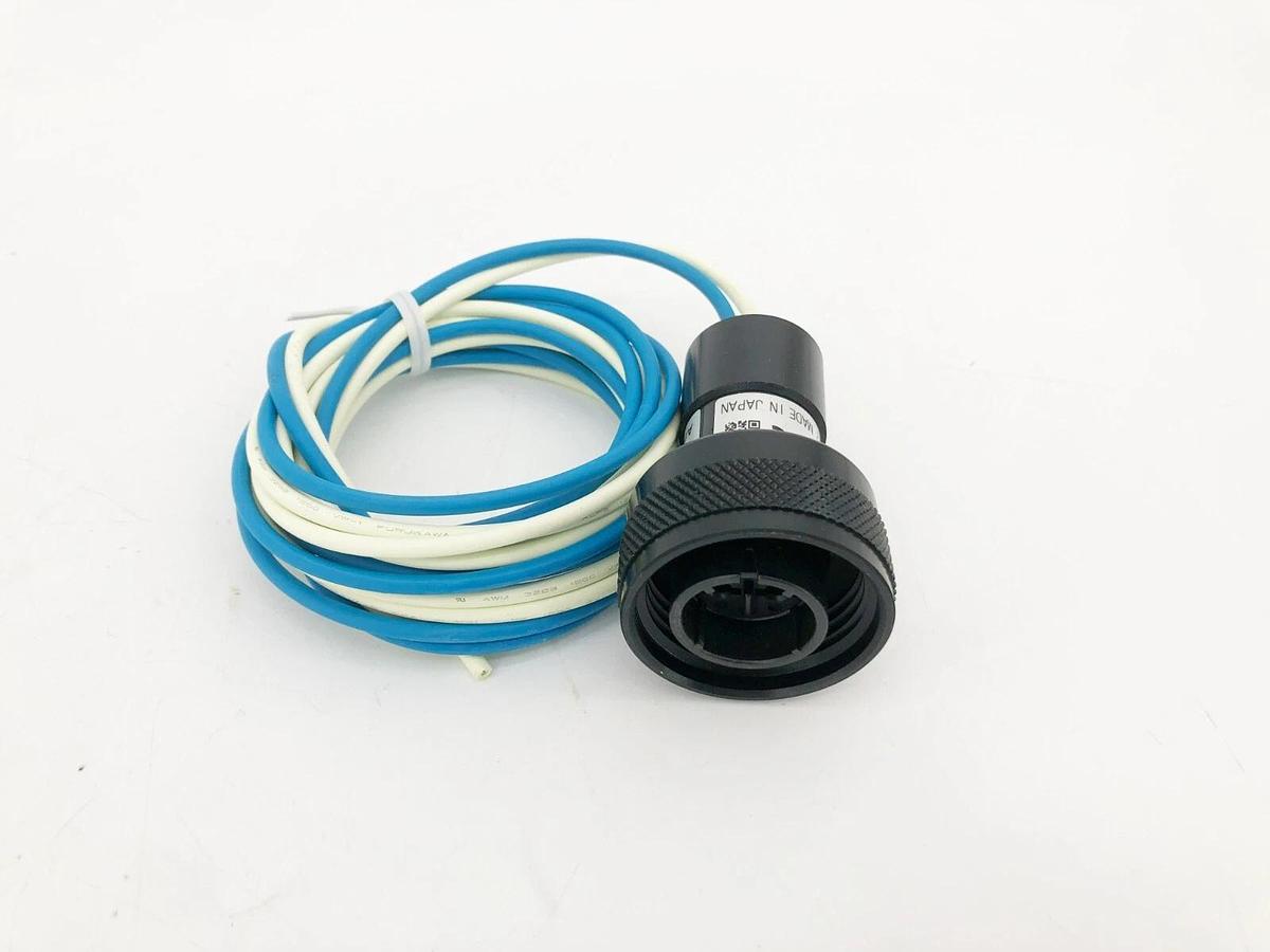 New Azbil AUD100C1000 UV Sensor Base Socket For AUD15
