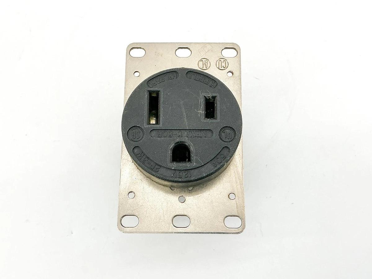 New Hubbell HBL9360 Straight Blade Devices Receptacle 50A 125V 2P 3 Wire -No Box
