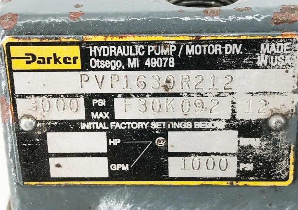 New Parker PVP1630R212 Hydraulic Piston Pump 3000psi - No Box