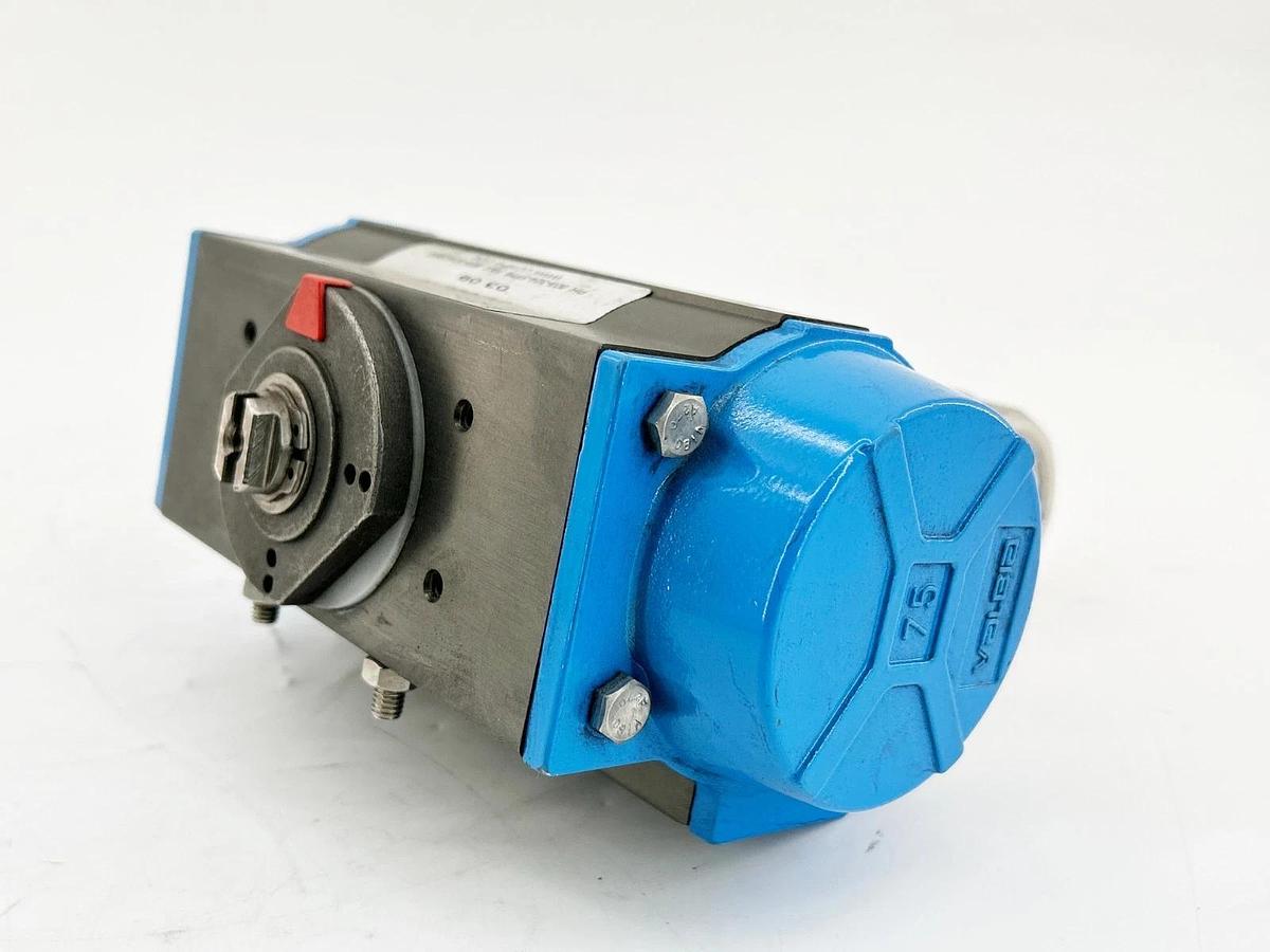 New Universal Components Inc. PC/S2S-10 Stainless Steel Actuated Valve