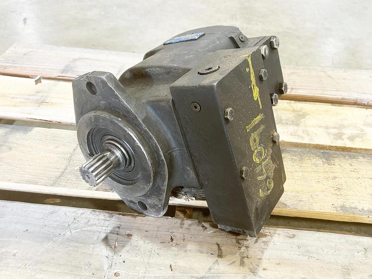 Used Oilgear PVWH-34-LSAS-CNNN Hydraulic Piston Pump