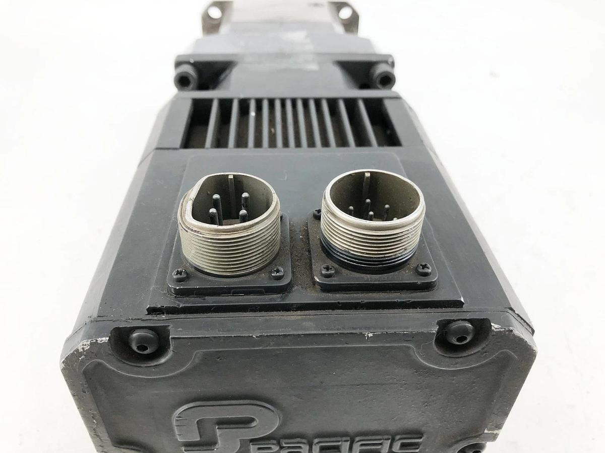 Used Pacific Scientific R63HENA-R2-NS-NV-00 Servomotor w/ Bayside PS142-010-010SH